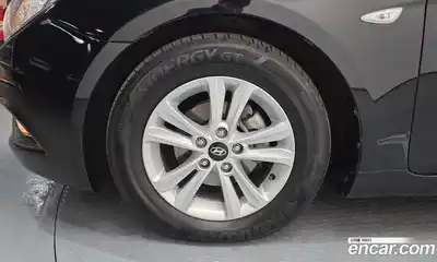 Hyundai Sonata 2011 2.0 Автомат в Москве № 123429, миниатюра 5