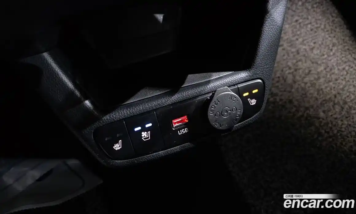 Kia Ray 2023 1.0 Автомат в Москве № 124195, фото 18