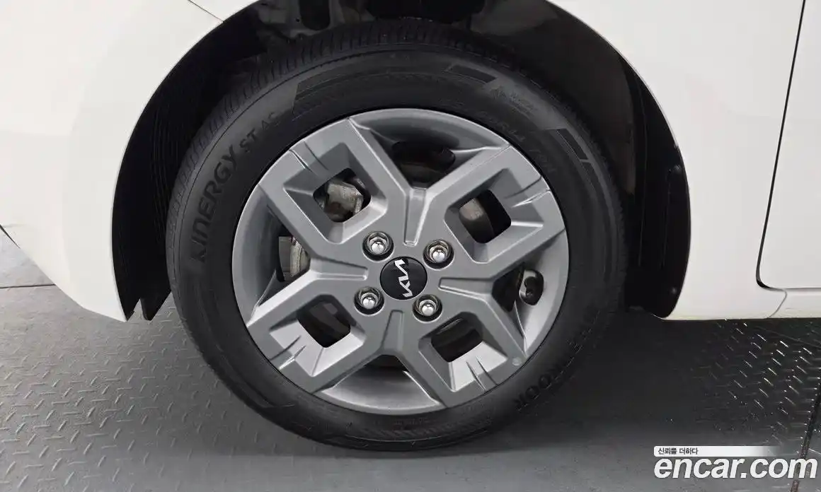 Kia Ray 2023 1.0 Автомат в Москве № 124195, фото 6