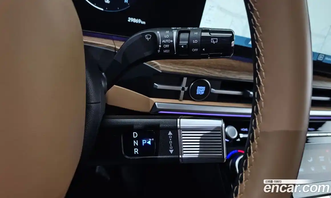 Hyundai Santa Fe 2024 2.5 Автомат в Москве № 125281, фото 17