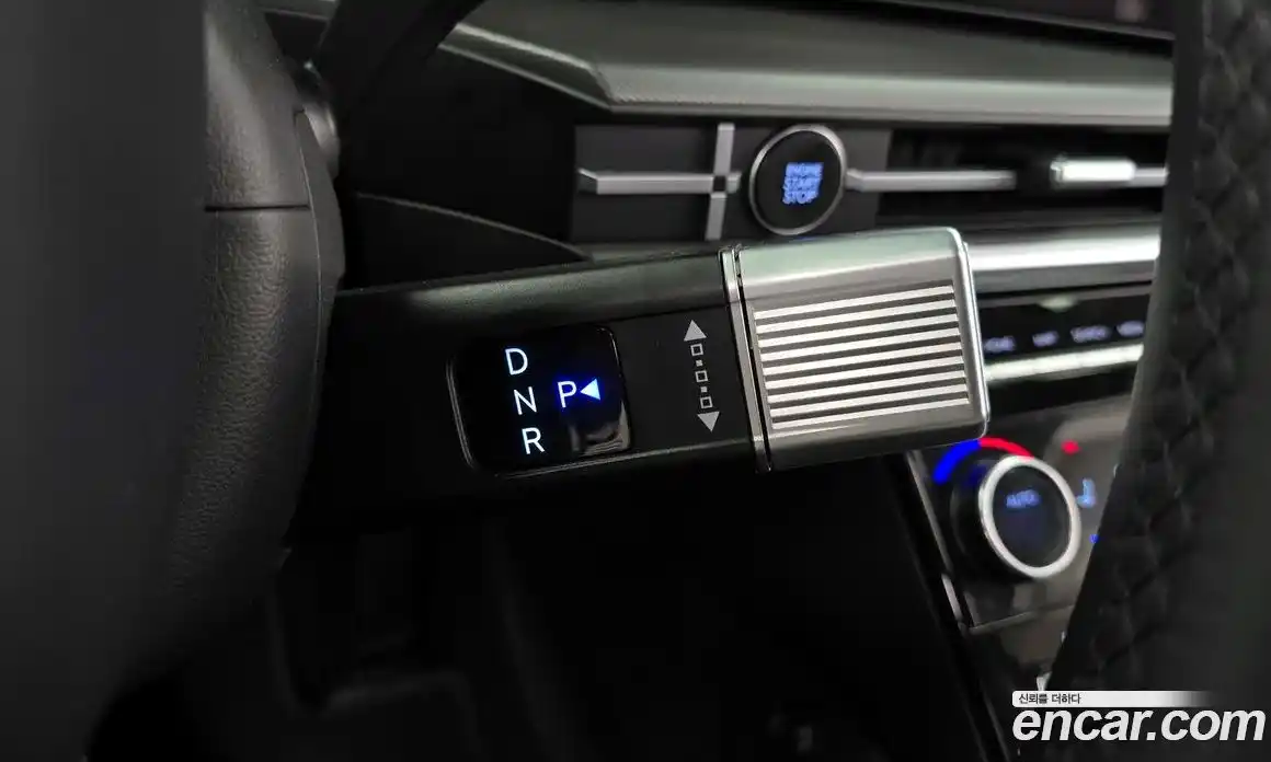 Hyundai Santa Fe 2024 2.5 Автомат в Москве № 126003, фото 17