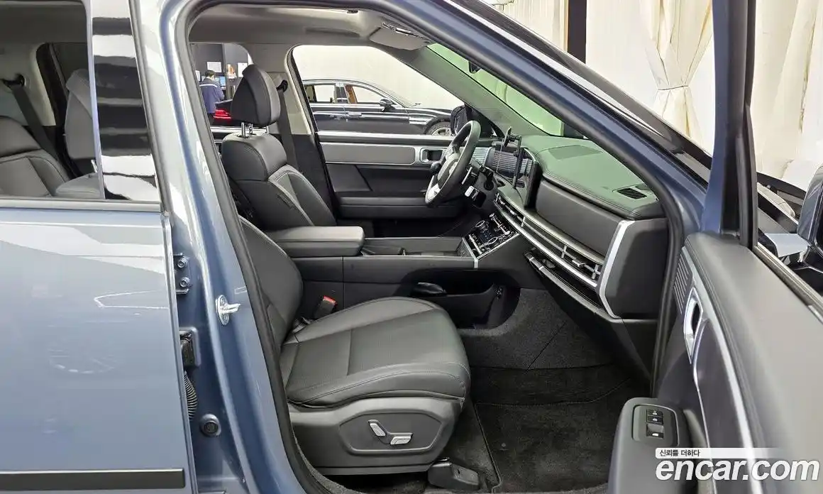 Hyundai Santa Fe 2024 2.5 Автомат в Москве № 126003, фото 18