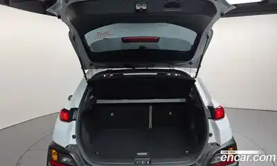 Hyundai Kona 2019 1.6 Автомат в Москве № 127301, миниатюра 3