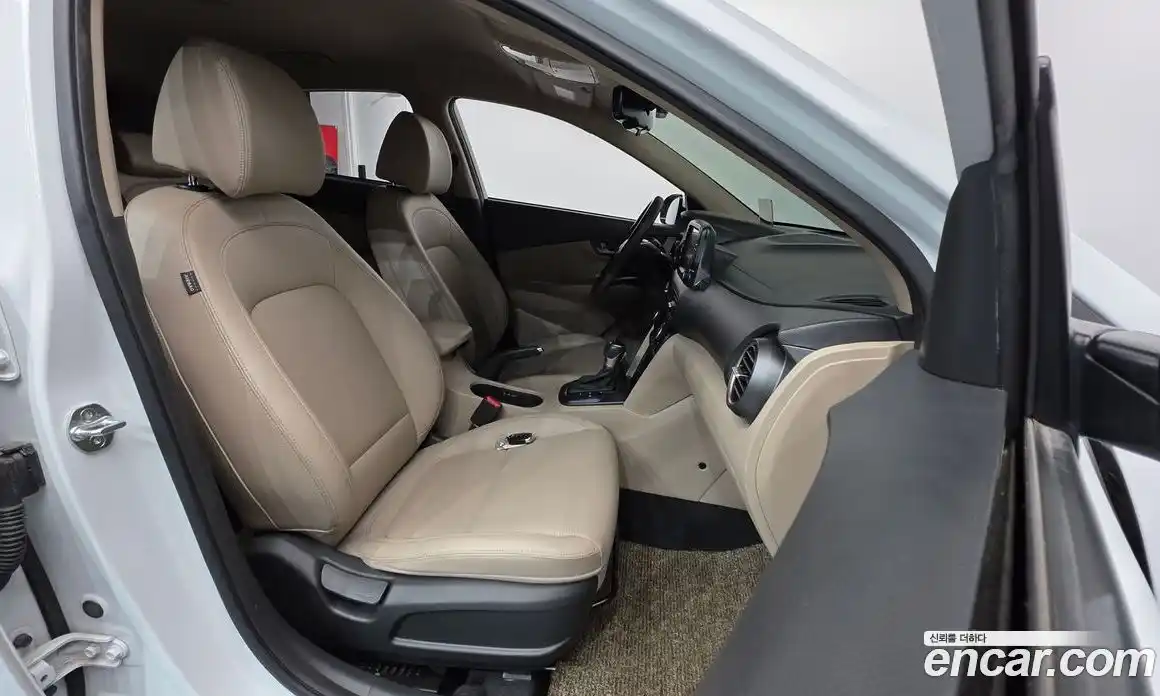 Hyundai Kona 2019 1.6 Автомат в Москве № 127301, фото 8