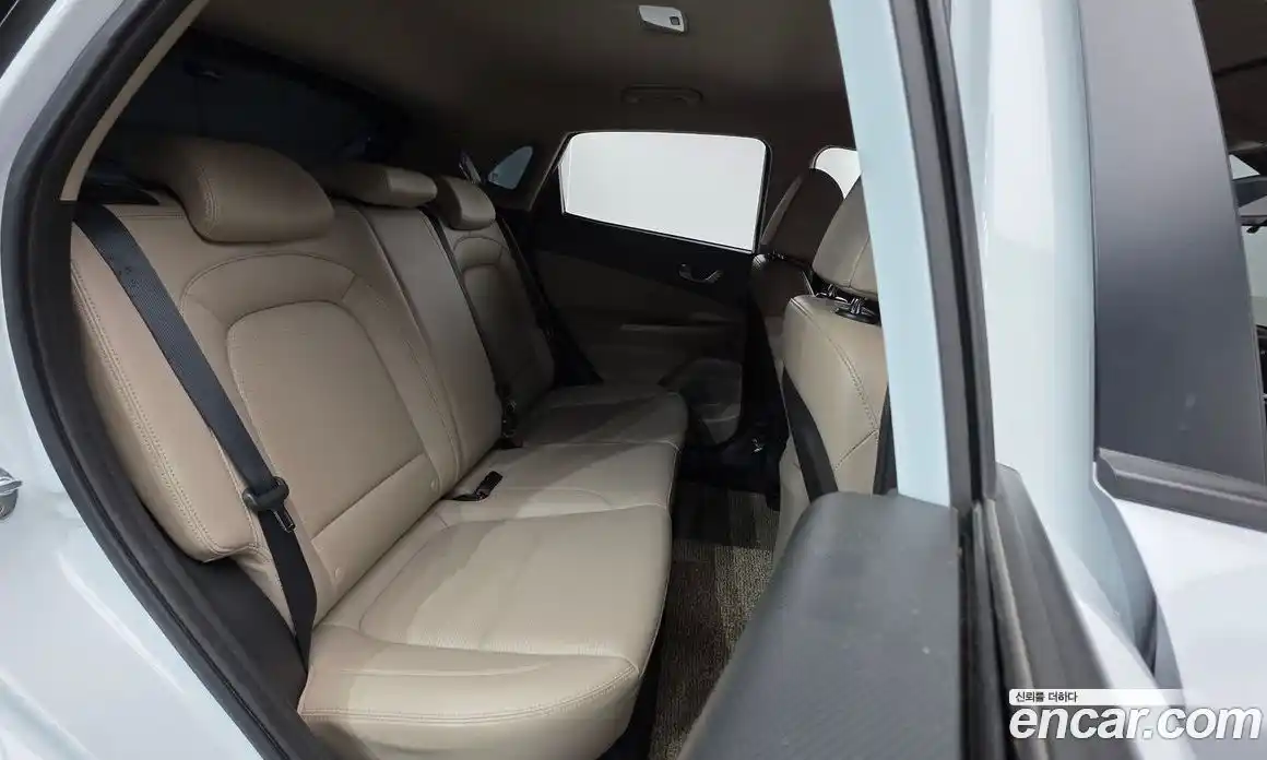 Hyundai Kona 2019 1.6 Автомат в Москве № 127301, фото 9