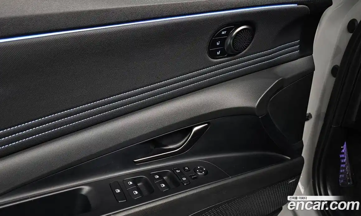 Hyundai Avante 2022 2.0 Автомат в Москве № 12939, фото 18