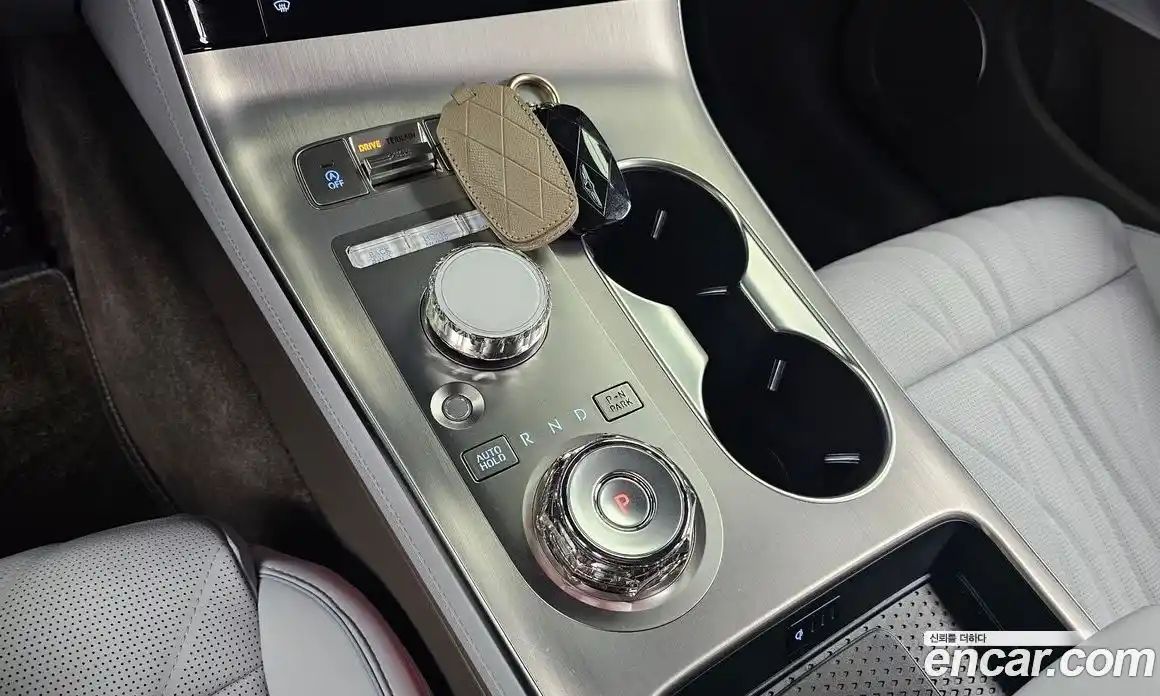 Genesis GV70 2025 2.5 Автомат в Москве № 13143, фото 20