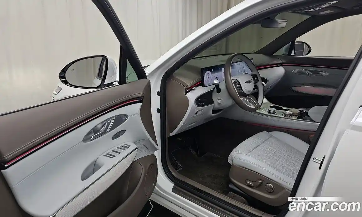 Genesis GV70 2025 2.5 Автомат в Москве № 13143, фото 9