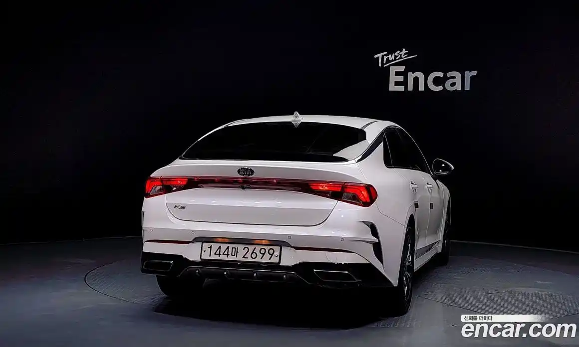 Kia K5 2020 2.0 Автомат в Москве № 131851, фото 16