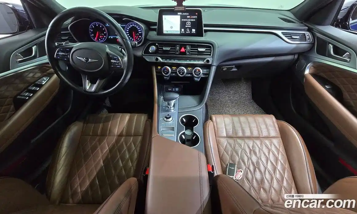 Genesis G70 2018 2.0 Автомат в Москве № 13208, фото 19