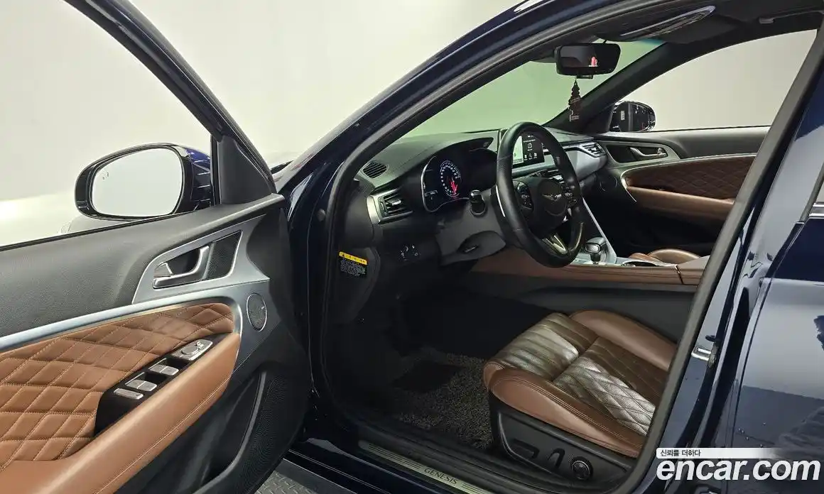 Genesis G70 2018 2.0 Автомат в Москве № 13208, фото 20