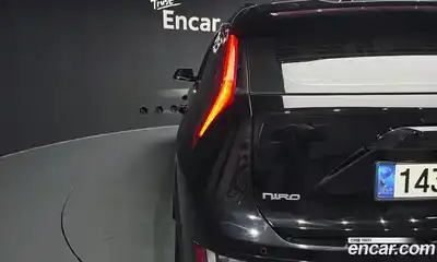 Kia Niro 2023 1.6 Автомат в Москве № 132323, миниатюра 11