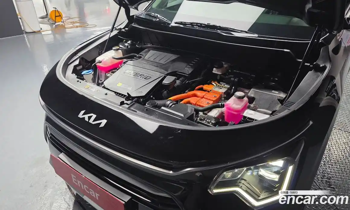 Kia Niro 2023 1.6 Автомат в Москве № 132323, фото 15