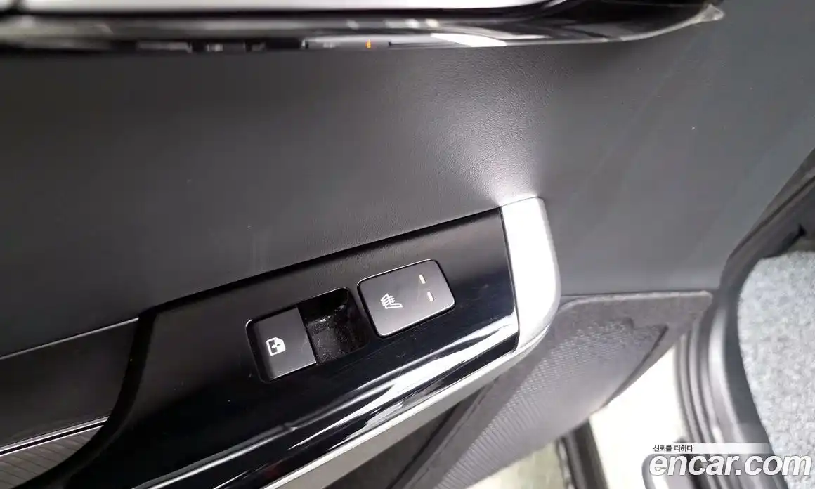 Kia EV6 2022 0.1 Автомат в Москве № 133641, фото 3