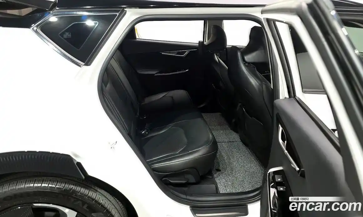 Kia EV6 2022 0.1 Автомат в Москве № 133641, фото 6