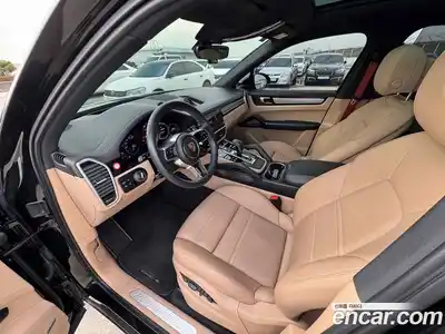 Porsche Cayenne 2023 3.0 Автомат в Москве № 134982, миниатюра 11