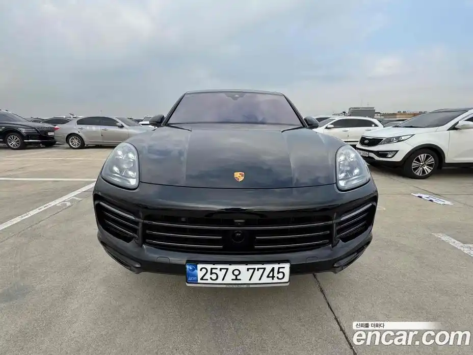 Porsche Cayenne 2023 3.0 Автомат в Москве № 134982, фото 4