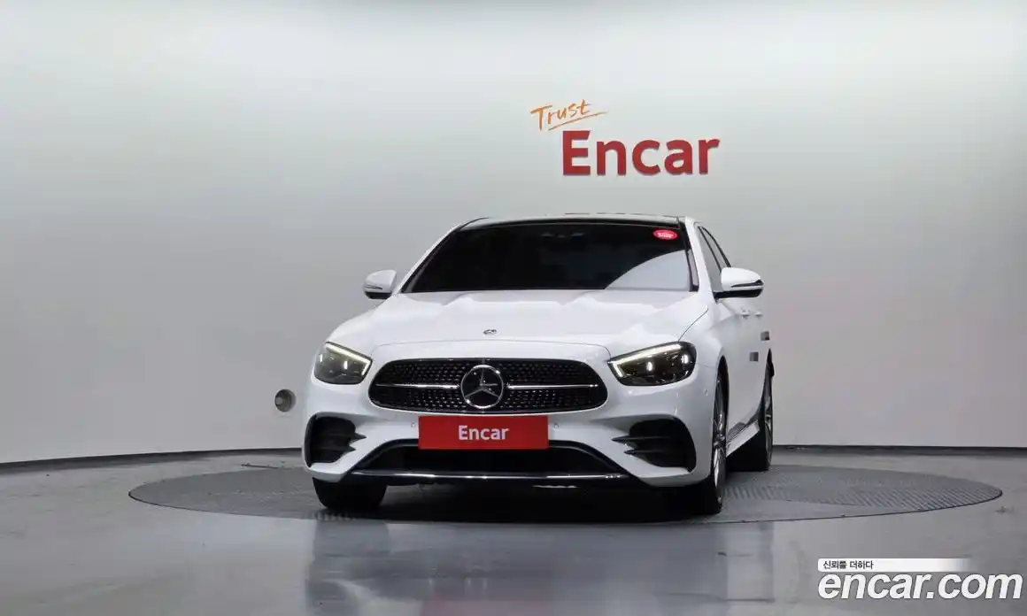 Mercedes-Benz E-Class 2021 2.0 Автомат в Москве № 135368, фото 13