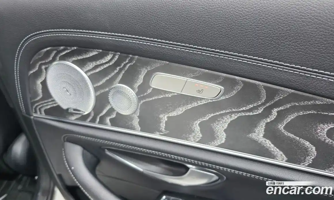 Mercedes-Benz E-Class 2021 2.0 Автомат в Москве № 135368, фото 15