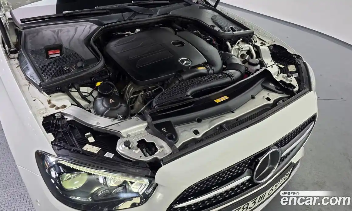 Mercedes-Benz E-Class 2021 2.0 Автомат в Москве № 135368, фото 20