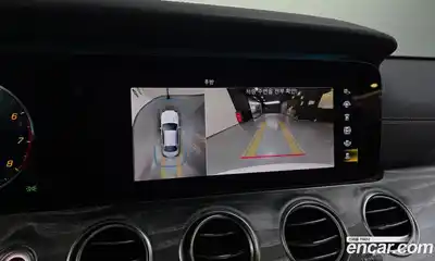 Mercedes-Benz E-Class 2021 2.0 Автомат в Москве № 135368, миниатюра 5