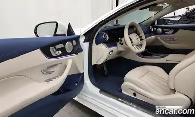 Mercedes-Benz E-Class, 2023