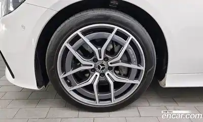 Mercedes-Benz E-Class 2023 2.0 Автомат в Москве № 137154, миниатюра 12