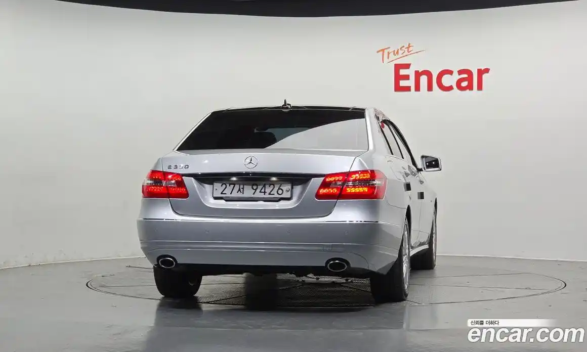 Mercedes-Benz E-Class 2012 3.5 Автомат в Москве № 137751, фото 5