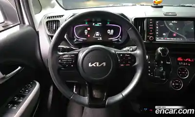 Kia Ray 2023 1.0 Автомат в Москве № 13875, миниатюра 2