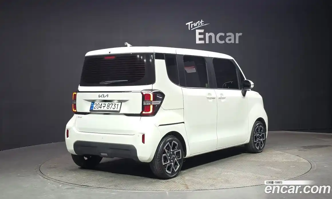 Kia Ray 2023 1.0 Автомат в Москве № 13875, фото 5