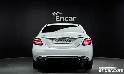 Mercedes-Benz E-Class 2020 2.0 Автомат в Москве № 140375, миниатюра 12