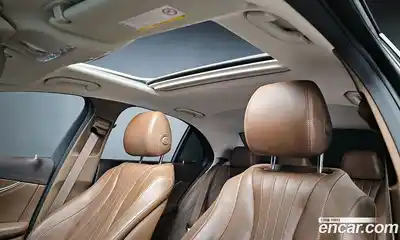 Mercedes-Benz E-Class 2020 2.0 Автомат в Москве № 140375, миниатюра 8