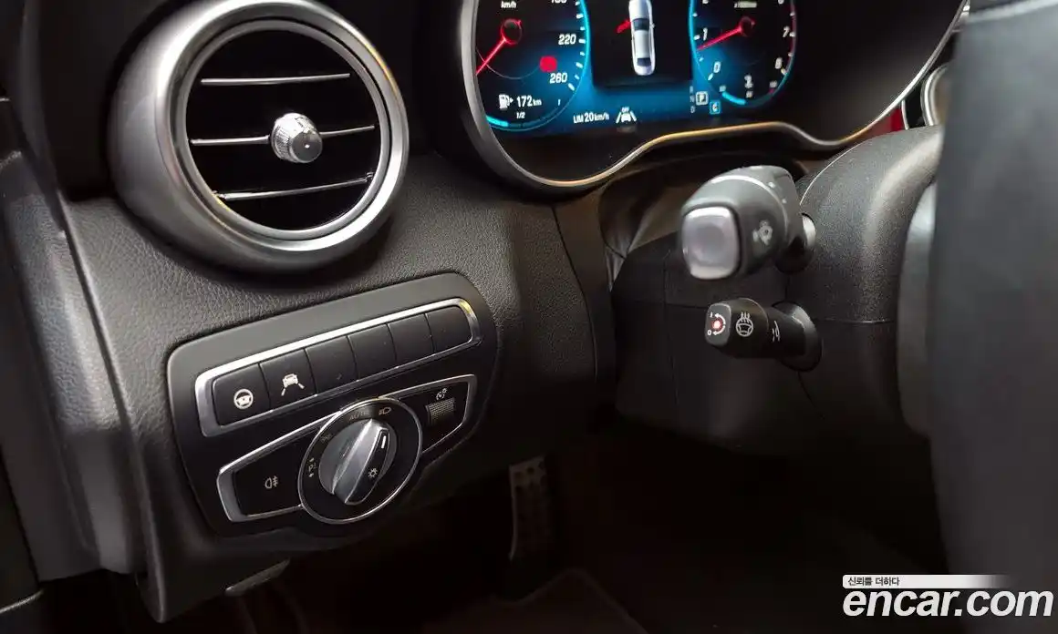 Mercedes-Benz C-Class 2021 2.0 Автомат в Москве № 142996, фото 12