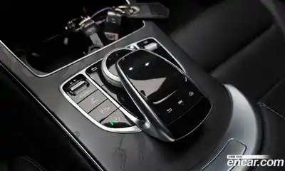 Mercedes-Benz C-Class 2021 2.0 Автомат в Москве № 142996, миниатюра 3