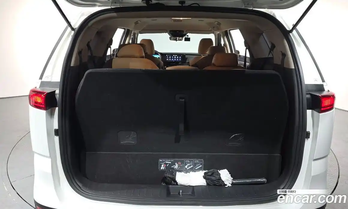 Kia Canival 2023 3.5 Автомат в Москве № 14369, фото 14