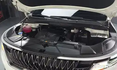 Kia Canival 2023 3.5 Автомат в Москве № 14369, миниатюра 7