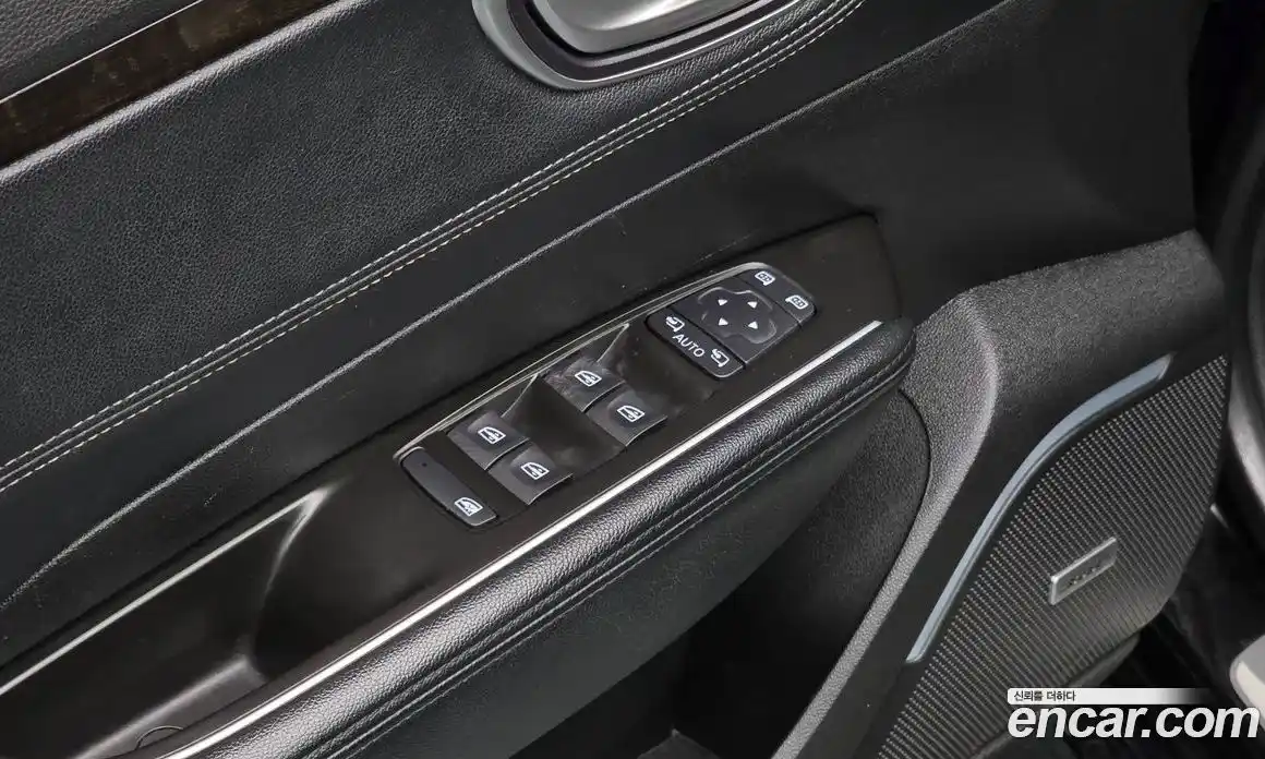 Renault SM6 2017 2.0 Автомат в Москве № 147371, фото 12