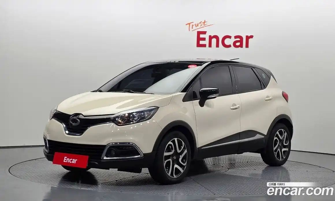 Renault QM3 2015 1.5 Автомат в Москве № 149296, фото 17