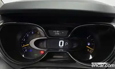 Renault QM3 2015 1.5 Автомат в Москве № 149296, миниатюра 3