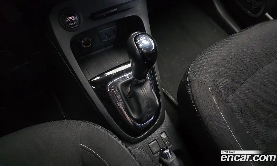 Renault QM3 2015 1.5 Автомат в Москве № 149296, фото 4