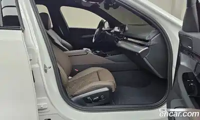 BMW 5-Series 2025 2.0 Автомат в Москве № 153374, миниатюра 11