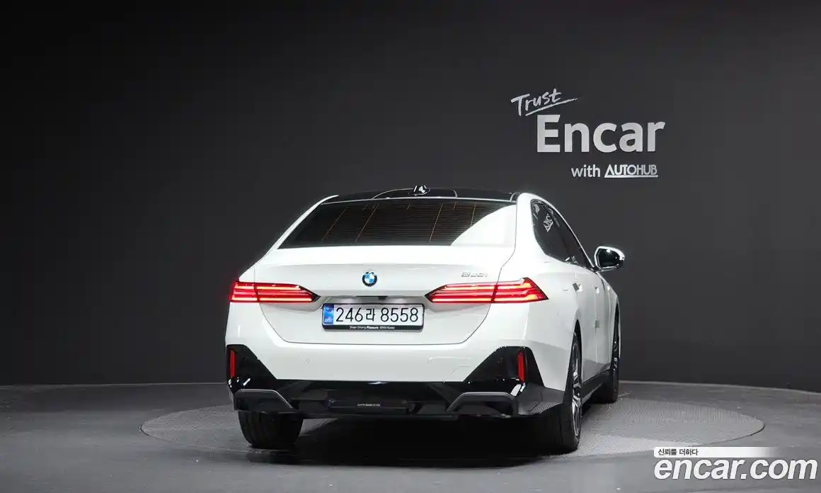 BMW 5-Series 2025 2.0 Автомат в Москве № 153374, фото 12