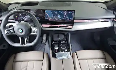 BMW 5-Series 2025 2.0 Автомат в Москве № 153374, миниатюра 2