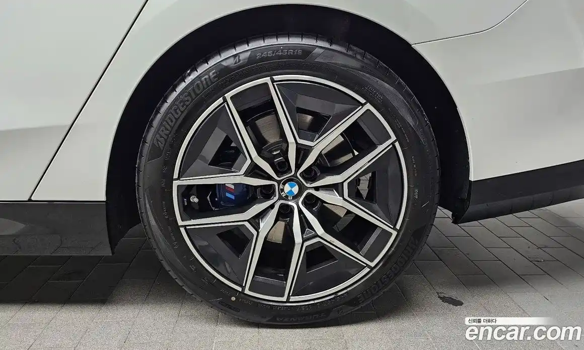 BMW 5-Series 2025 2.0 Автомат в Москве № 153374, фото 10