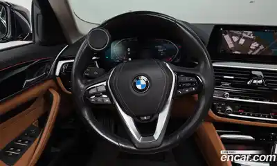 BMW 5-Series 2020 2.0 Автомат в Москве № 157755, миниатюра 2