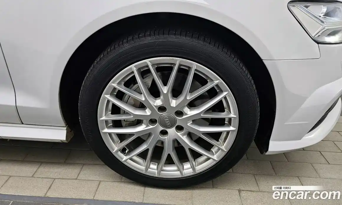 Audi A6 2018 2.0 Автомат в Москве № 158809, фото 18