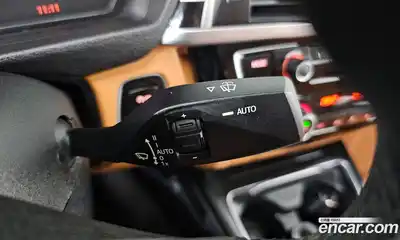 BMW 3-Series 2018 2.0 Автомат в Москве № 159287, миниатюра 10