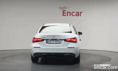 Mercedes-Benz A-Class 2024 2.0 Автомат в Москве № 160182, миниатюра 12