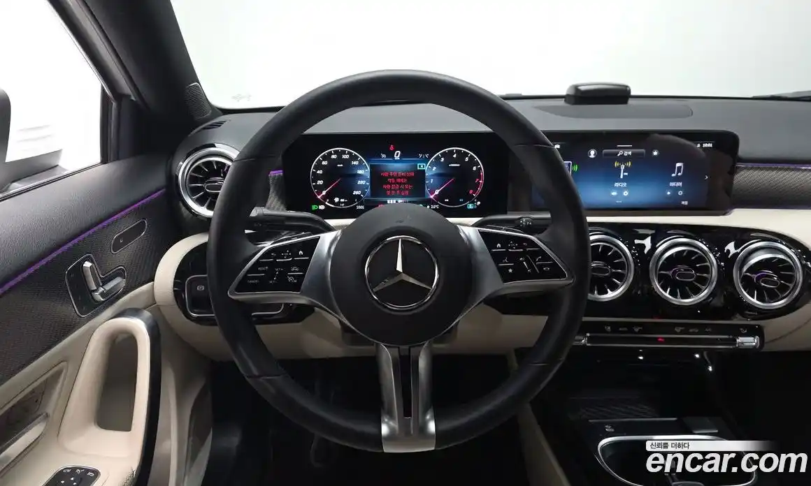 Mercedes-Benz A-Class 2024 2.0 Автомат в Москве № 160182, фото 17