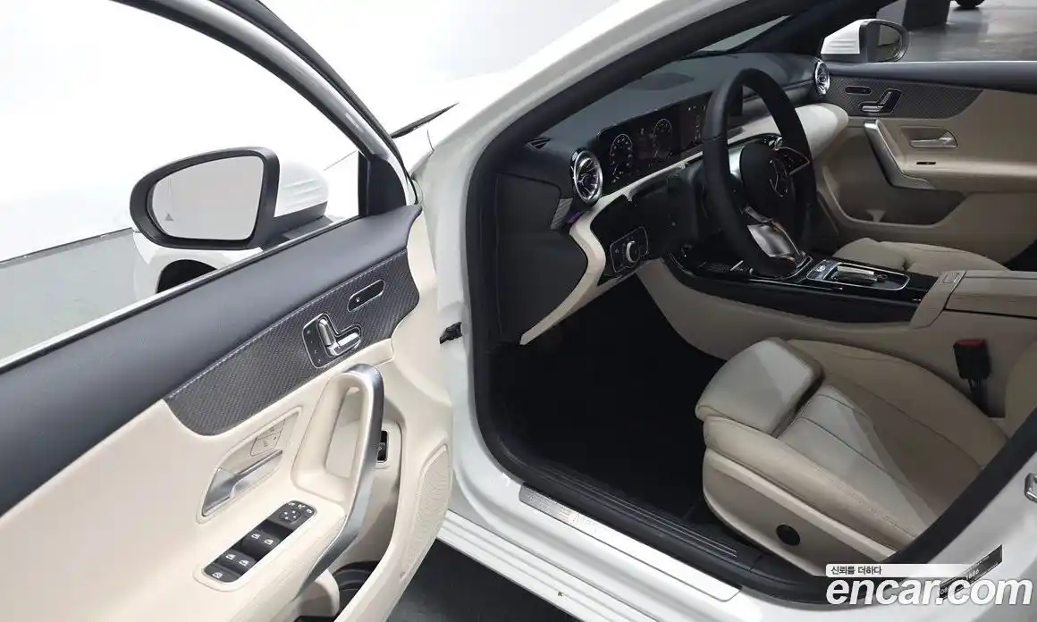 Mercedes-Benz A-Class 2024 2.0 Автомат в Москве № 160182, фото 5